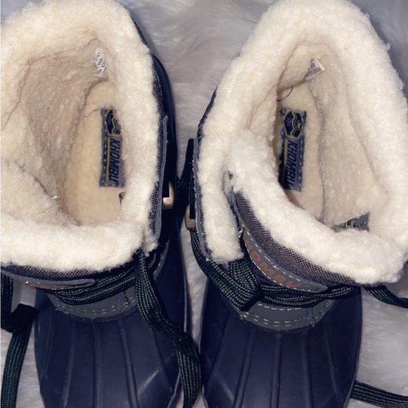 New Women’s Khombu Boots - Picture 5 of 5